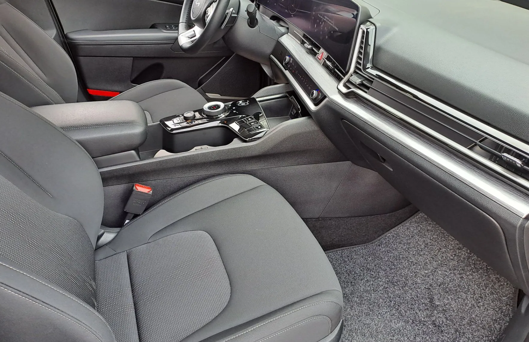 Zunanja slika - KIA Sportage - 2WD 1.6 T-GDI MHEV LX Fresh Plus ISG DCT - 4