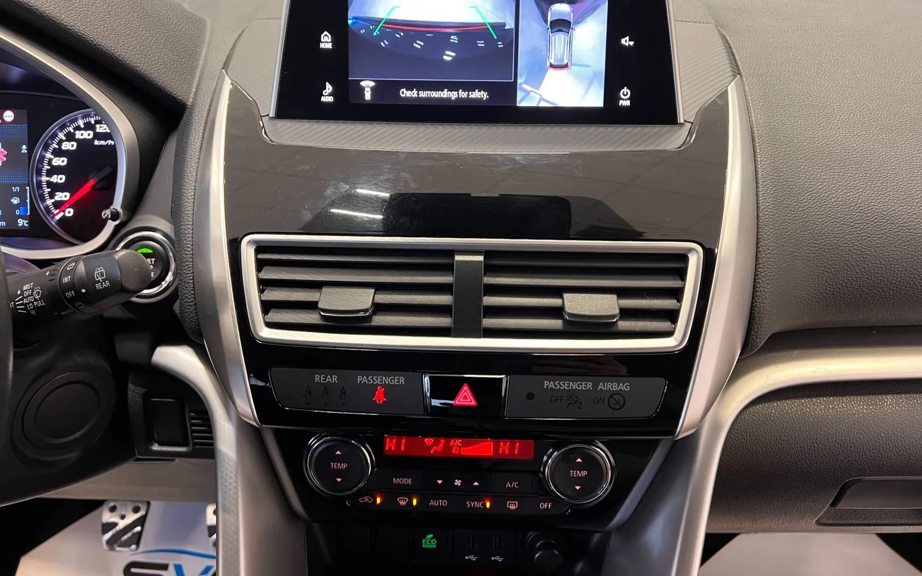 Zunanja slika - Mitsubishi Eclipse Cross - 1.5-LED-KAM360-MRTVI-KOTI-ASSIST-LINE-ASS-KEYLESS. - 14
