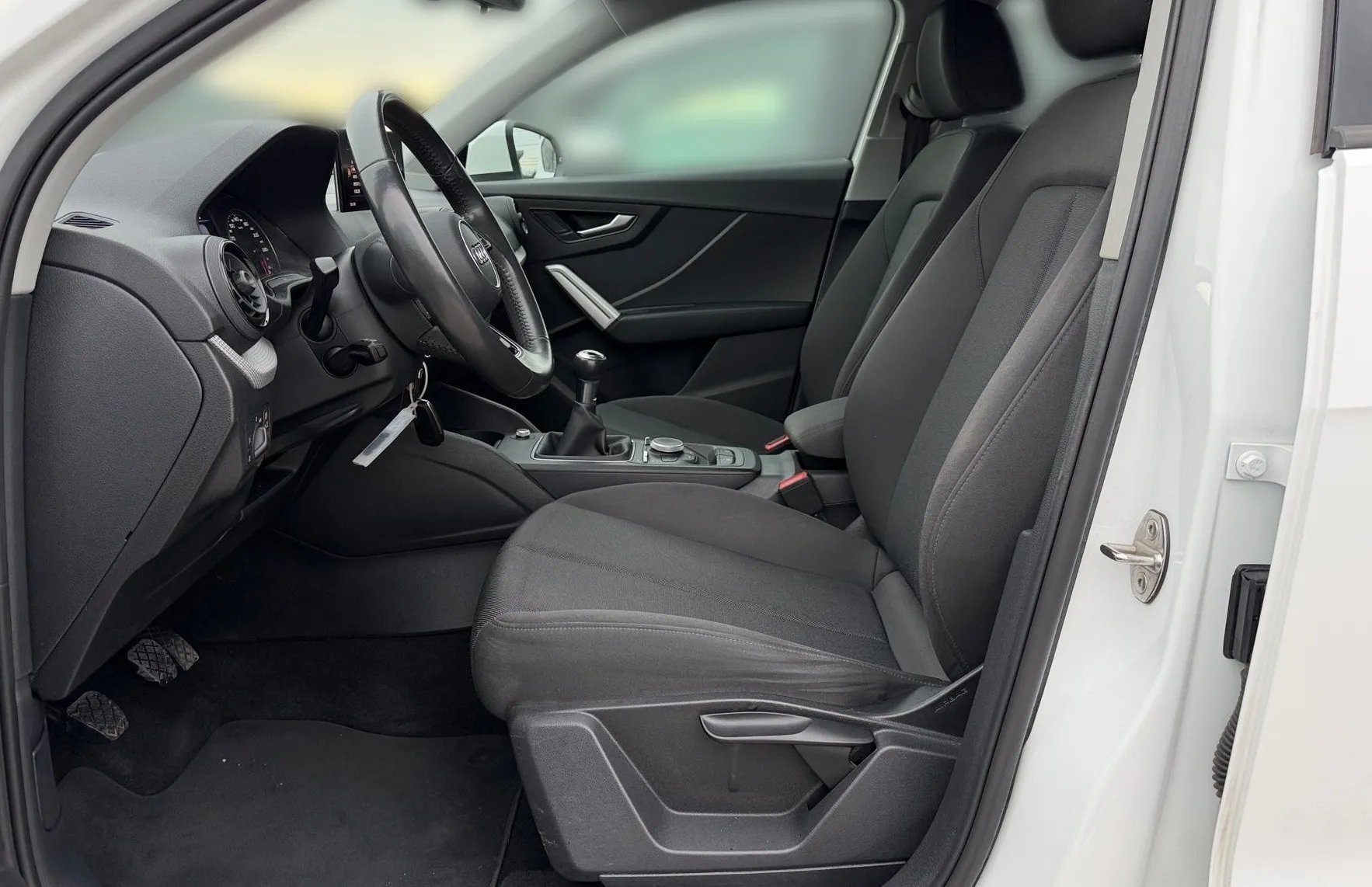 Zunanja slika - Audi Q2 - 1.6 TDI S-Line  SLO - 1.Lastnik - 9