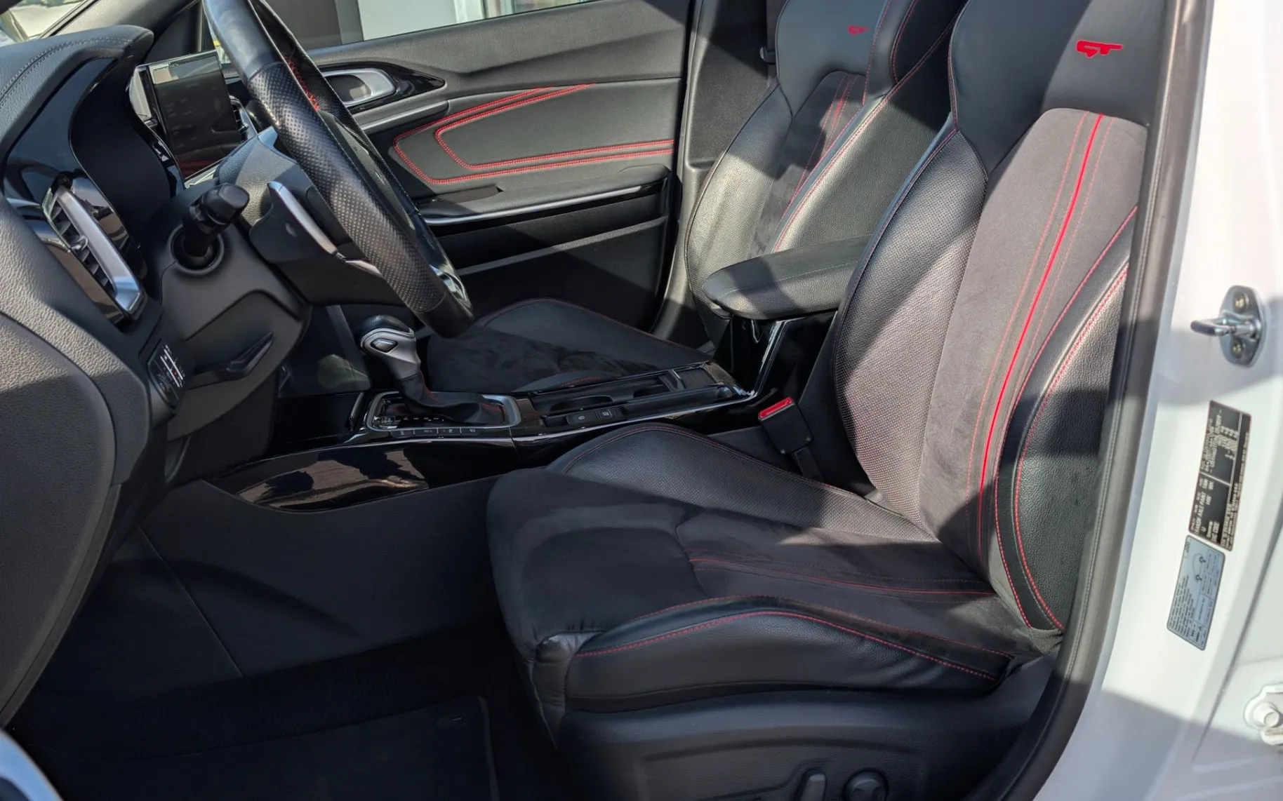 Zunanja slika - KIA ProCeed - 1.6 T-GDi 150kW GT ISG DCT KIA CONNECT - 5