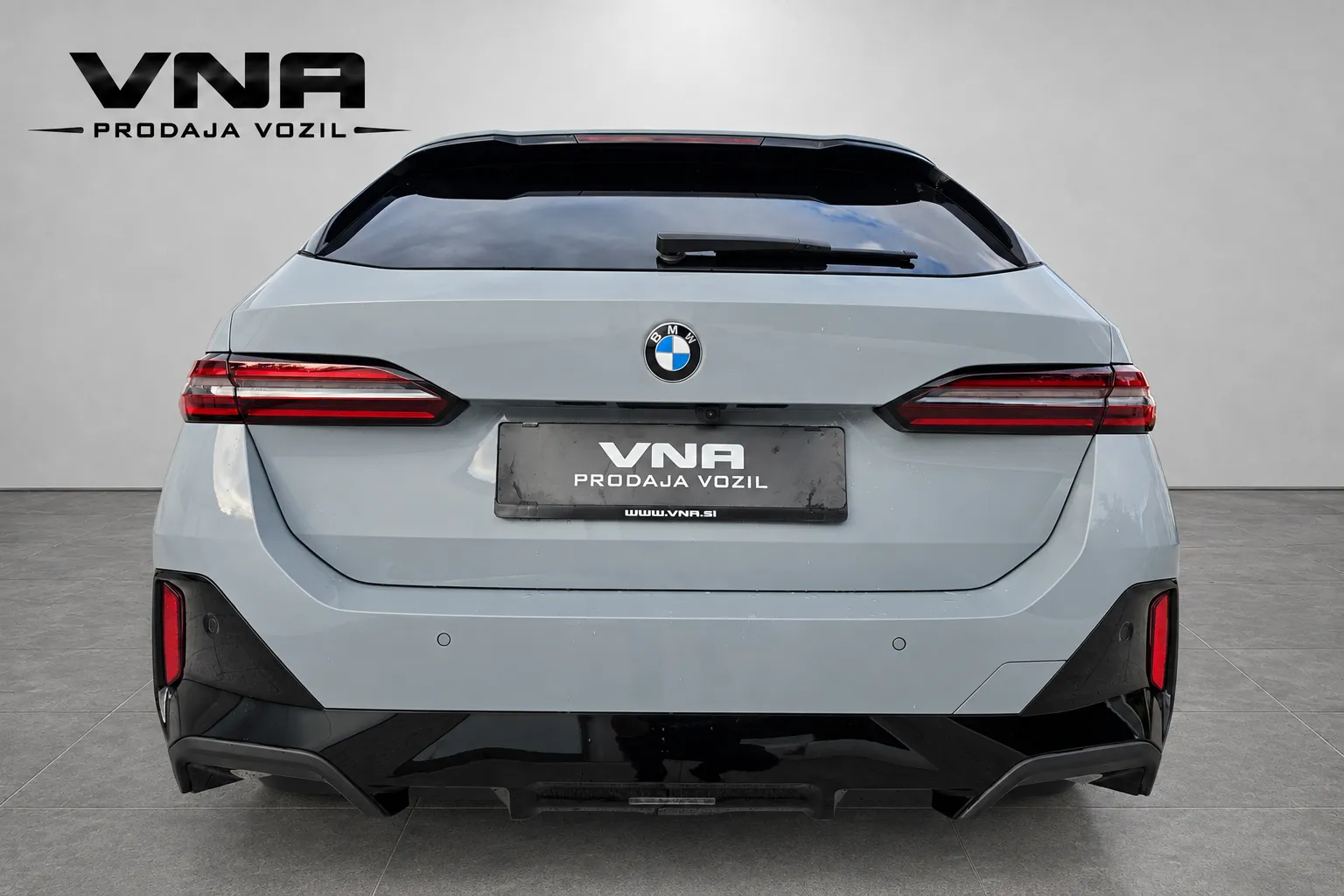 Zunanja slika - BMW serija 5 Touring: - 540d xDrive Touring Avt. |M-OPTIC|VIRTUAL|HL-SED| - 5
