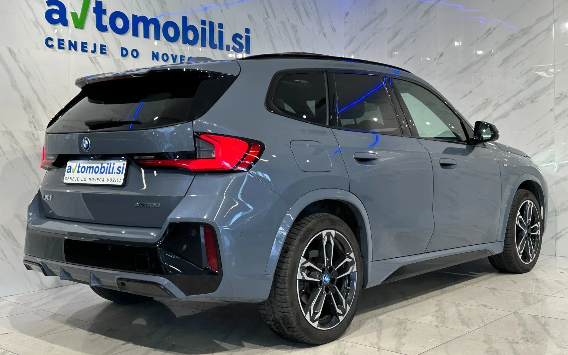 Zunanja slika - BMW iX1 - xDrive30 |M-Sport|ACC|Pano|HUD|Harman|360K|SLO|... - 4