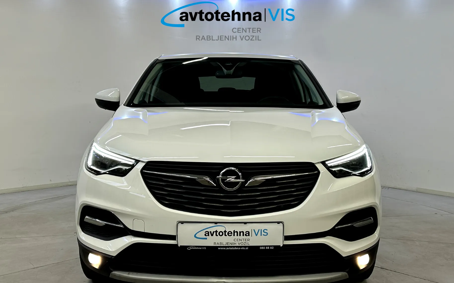 Zunanja slika - Opel Grandland X - 1.2 TURBO INNOVATION + 5 LET JAMSTVA - 4