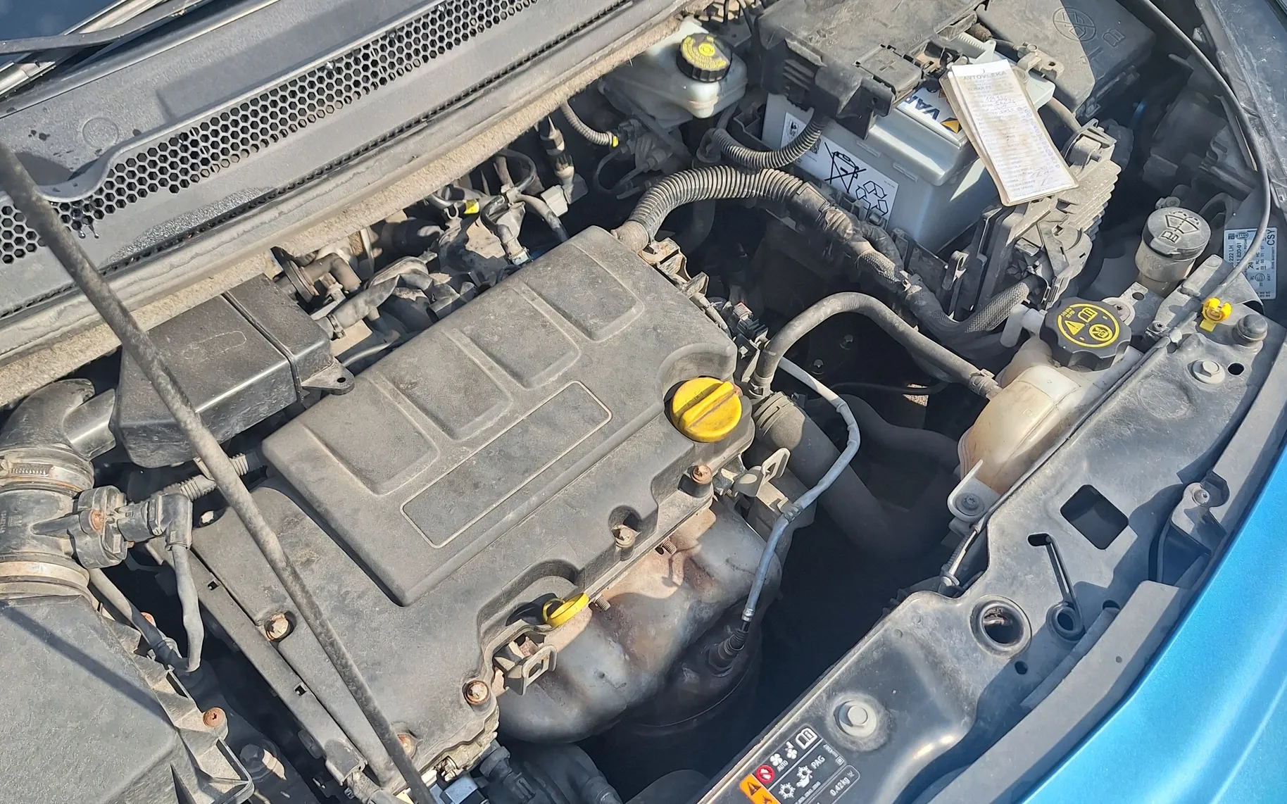 Zunanja slika - Opel Corsa - 1,4 BENCIN - 6