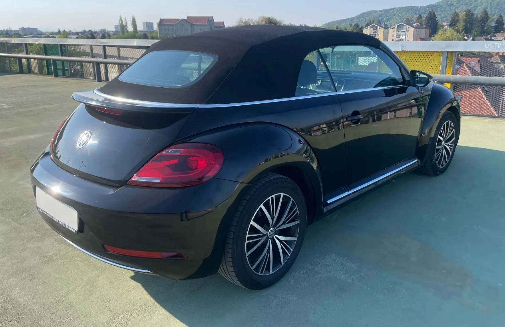 Zunanja slika - Volkswagen Beetle - Cabriolet 1.2 TSI BMT Design - 5