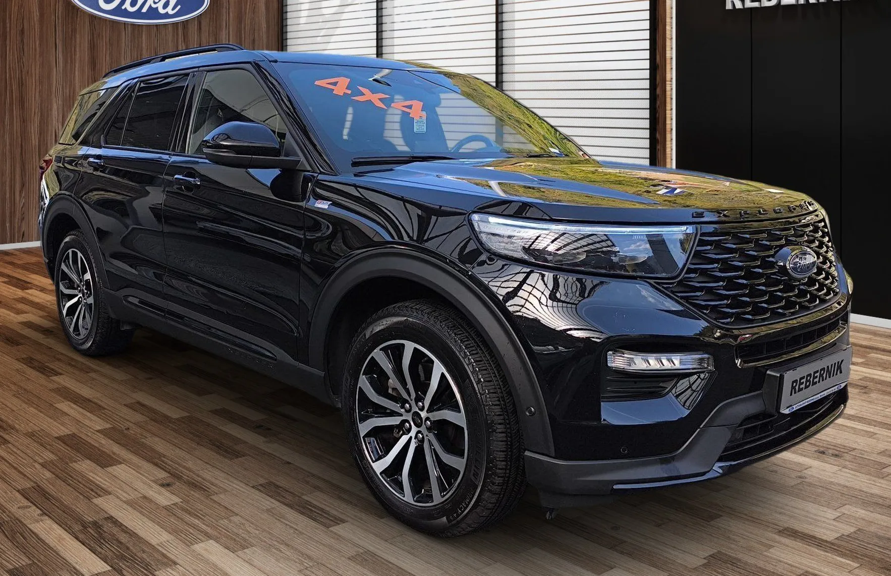 Zunanja slika - Ford Explorer - EV ST-LINE 3.0 EB 363 KM-AWD  PHEV Avt.-SLO-1.LASTNIK - 2
