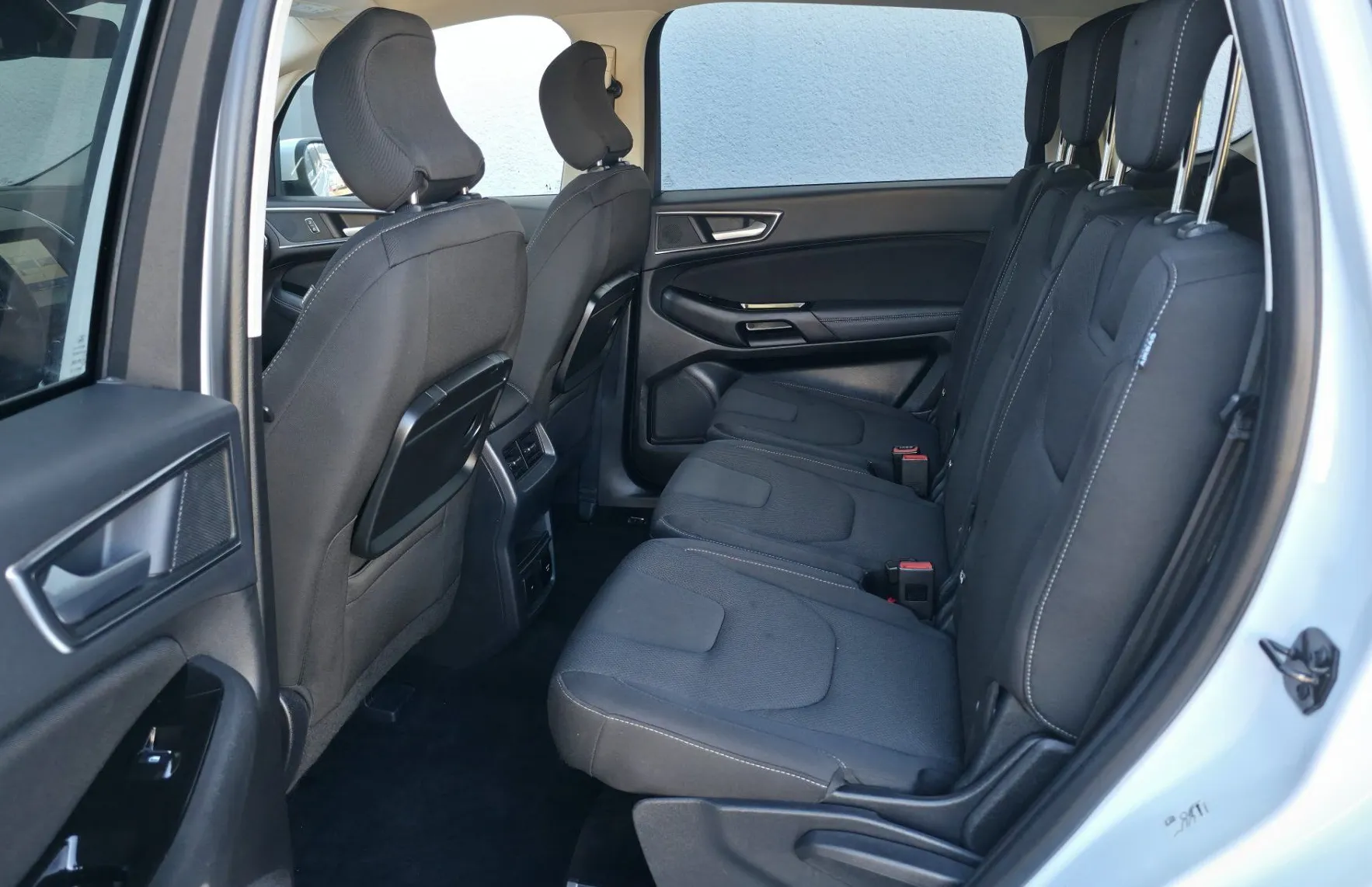 Zunanja slika - Ford S-MAX - 2.0TDCi Titanium Auto LED•LANE•NAVI•KAMERA•KEYLES• - 7