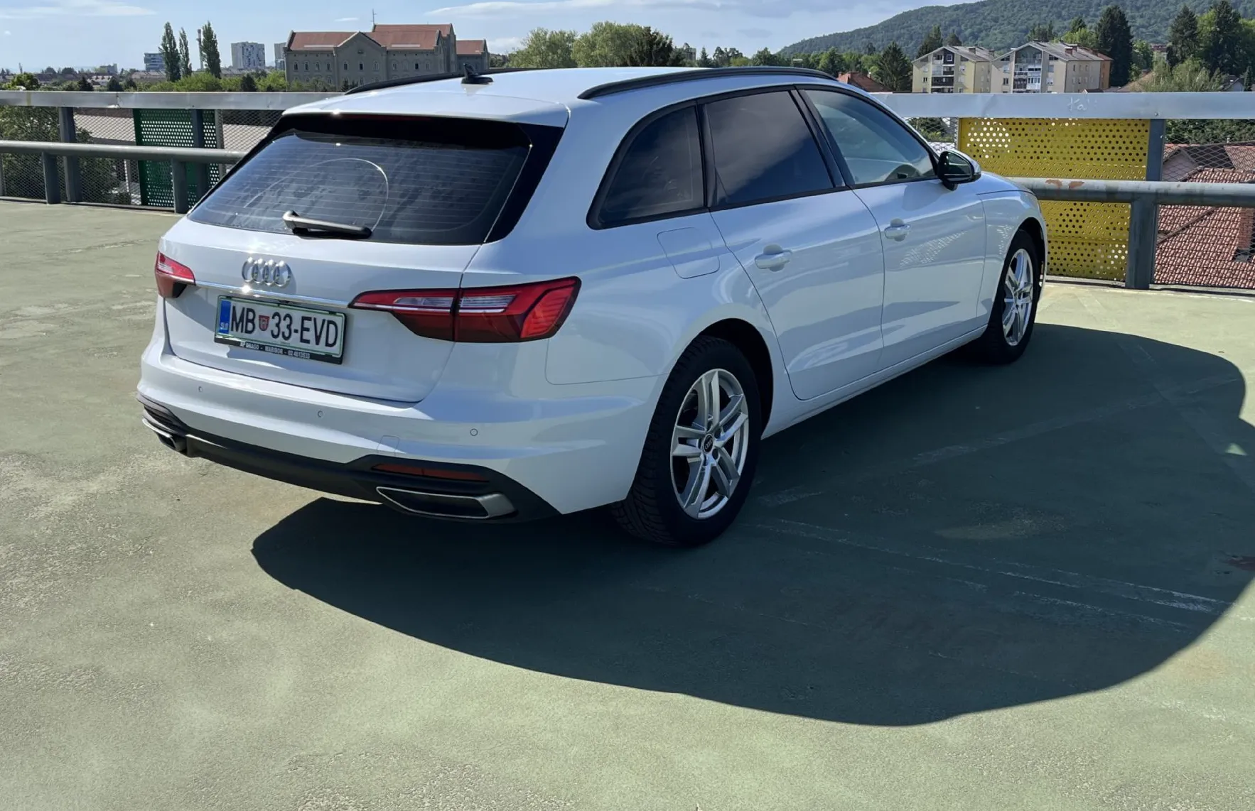 Zunanja slika - Audi A4 - Avant 30 TDI S tronic. LED. MASAŽNI SED. KAM. 2X PDC - 4