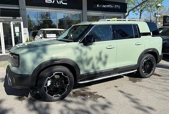Zunanja slika - Baic BJ30 - e 1.5T HYBRID 4WD - NA ZALOGI - 7