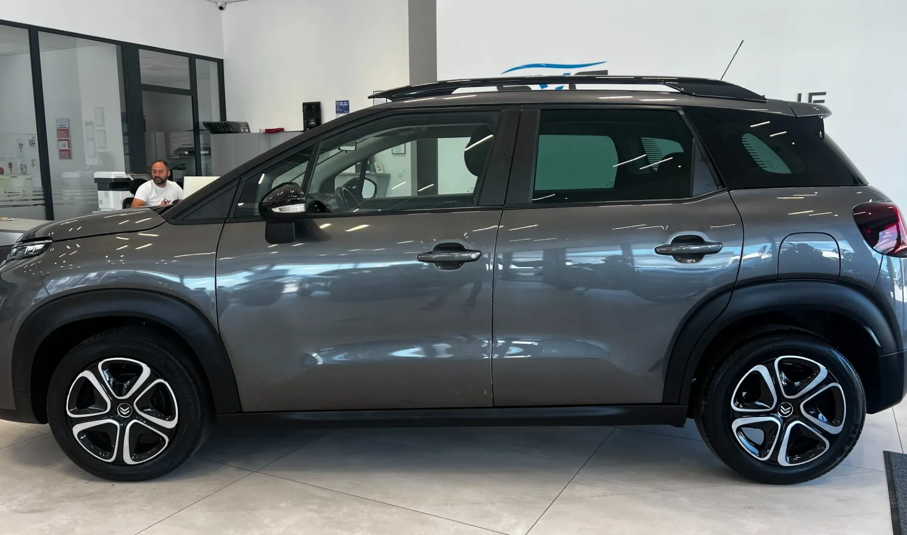 Zunanja slika - Citroën C3 - Aircross 1,5 BlueHDi 110 S&S Feel - 3