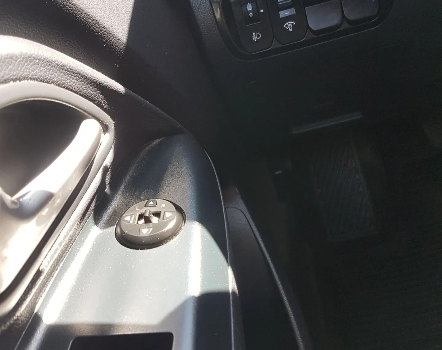 Zunanja slika - KIA Rio - 1.2 EX Urban - 17