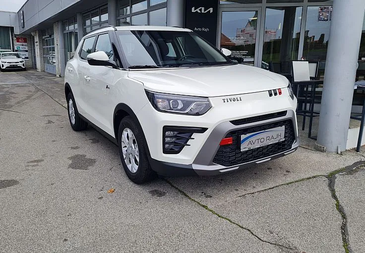 Zunanja slika - SsangYong Tivoli - 1.5 T-GDi Fresh 2WD M T - 2