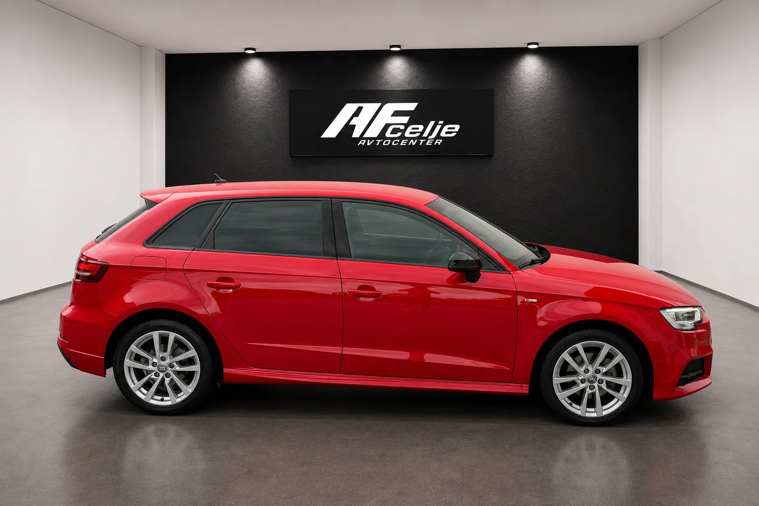 Zunanja slika - Audi A3 - 30 TFSI-S LINE-XENON+LED-NAVI-LIZING ZA TUJCE-... - 4