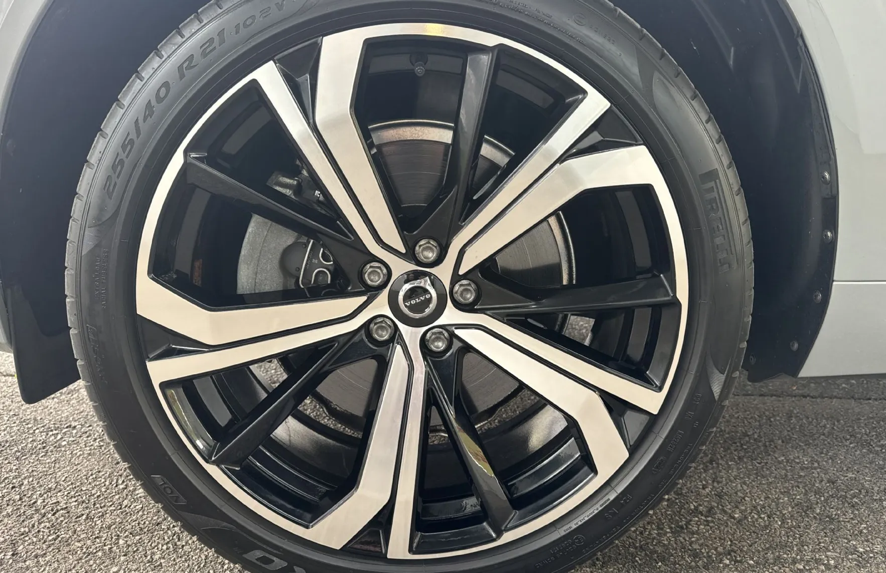 Zunanja slika - Volvo XC60 - ORIGINAL ULTIMATE-KRISTAL-BOWERS WILKINS-PANO-21 - 17