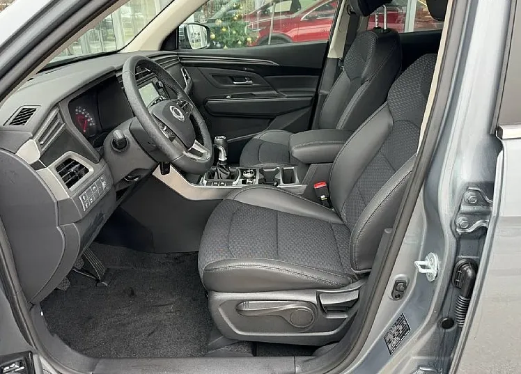 Zunanja slika - SsangYong Korando - 1.5 T-GDI 120 kW Style 4x4 M T - 5