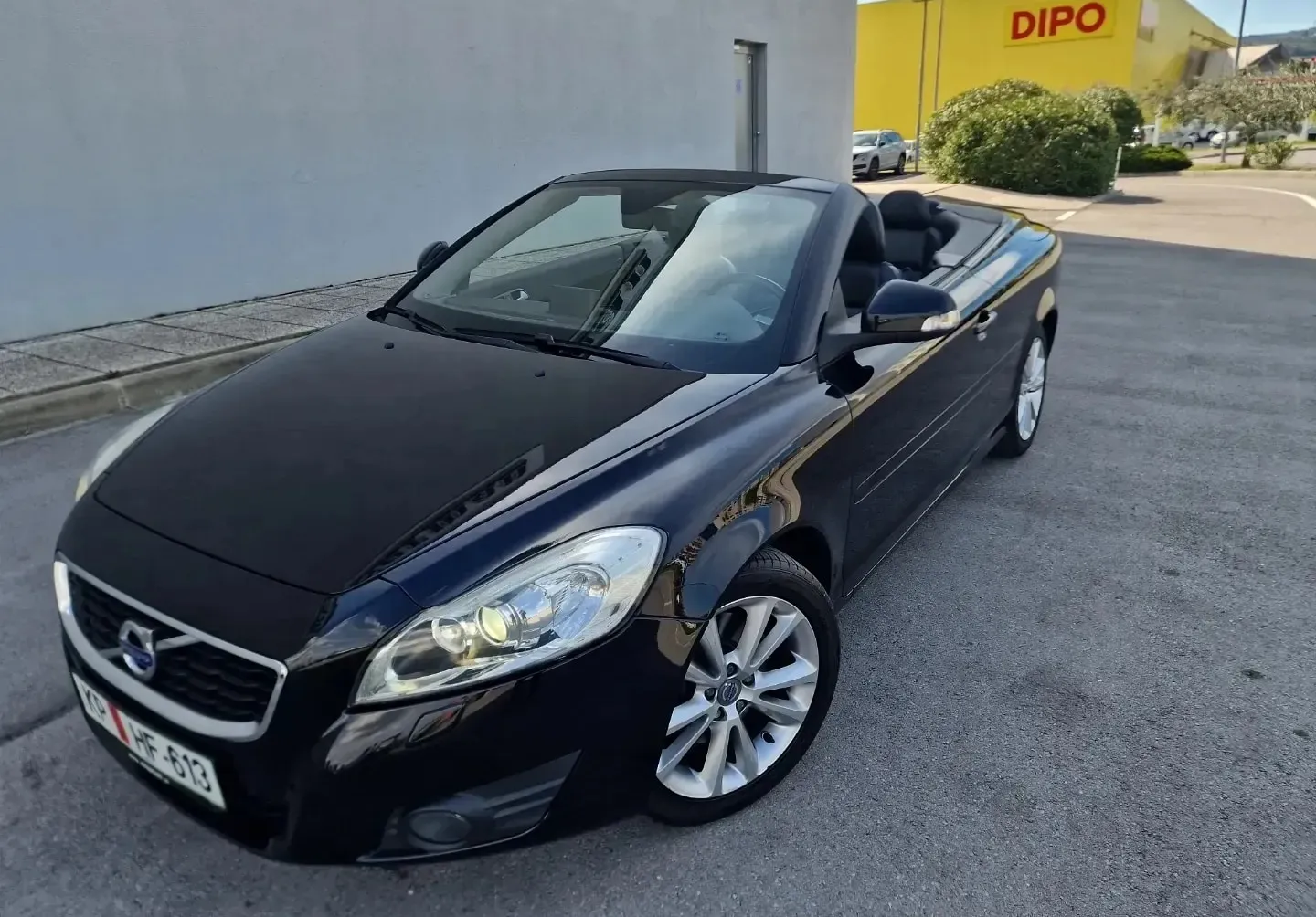 Zunanja slika - Volvo C70 - 2.0D CABRIO OBROK-187EUR X84 KREDIT BREZ POLOGA - 1
