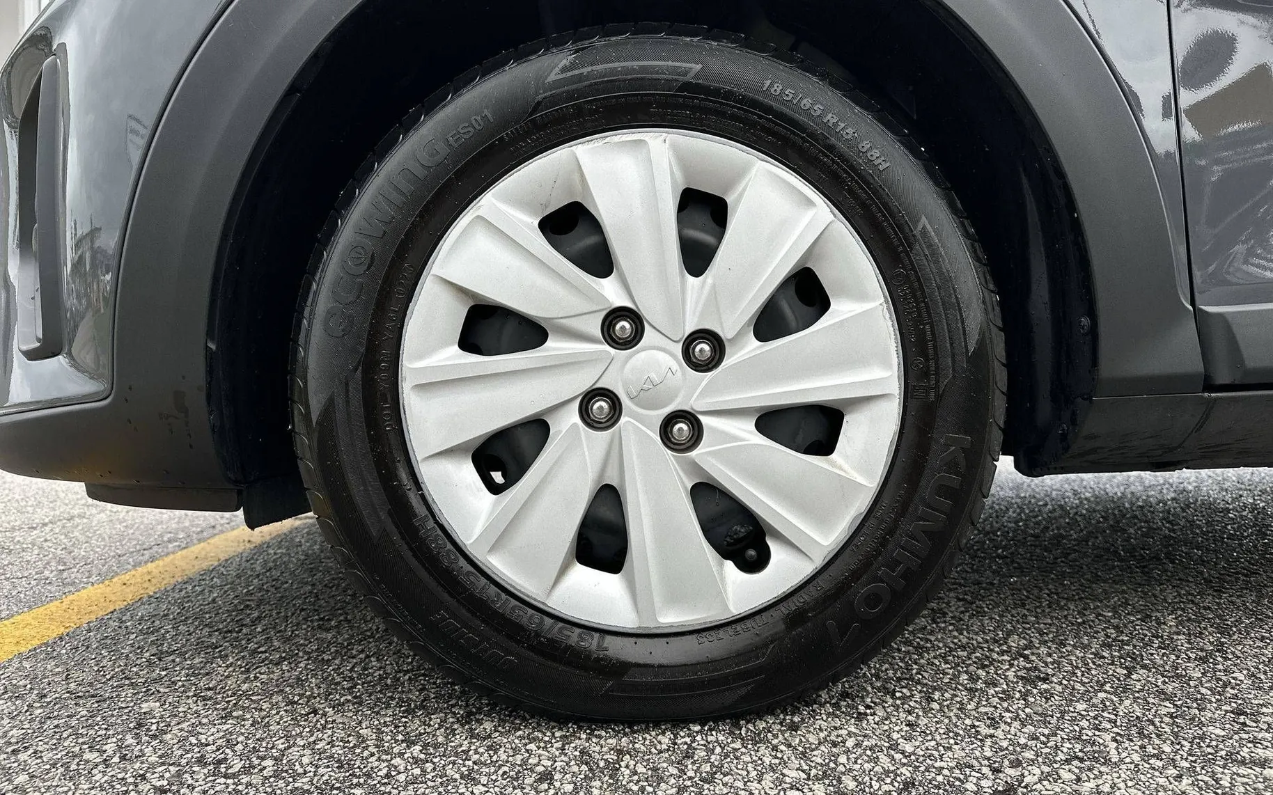 Notranja slika - KIA Stonic - 1.2 DPI LX Fun ISG - 9