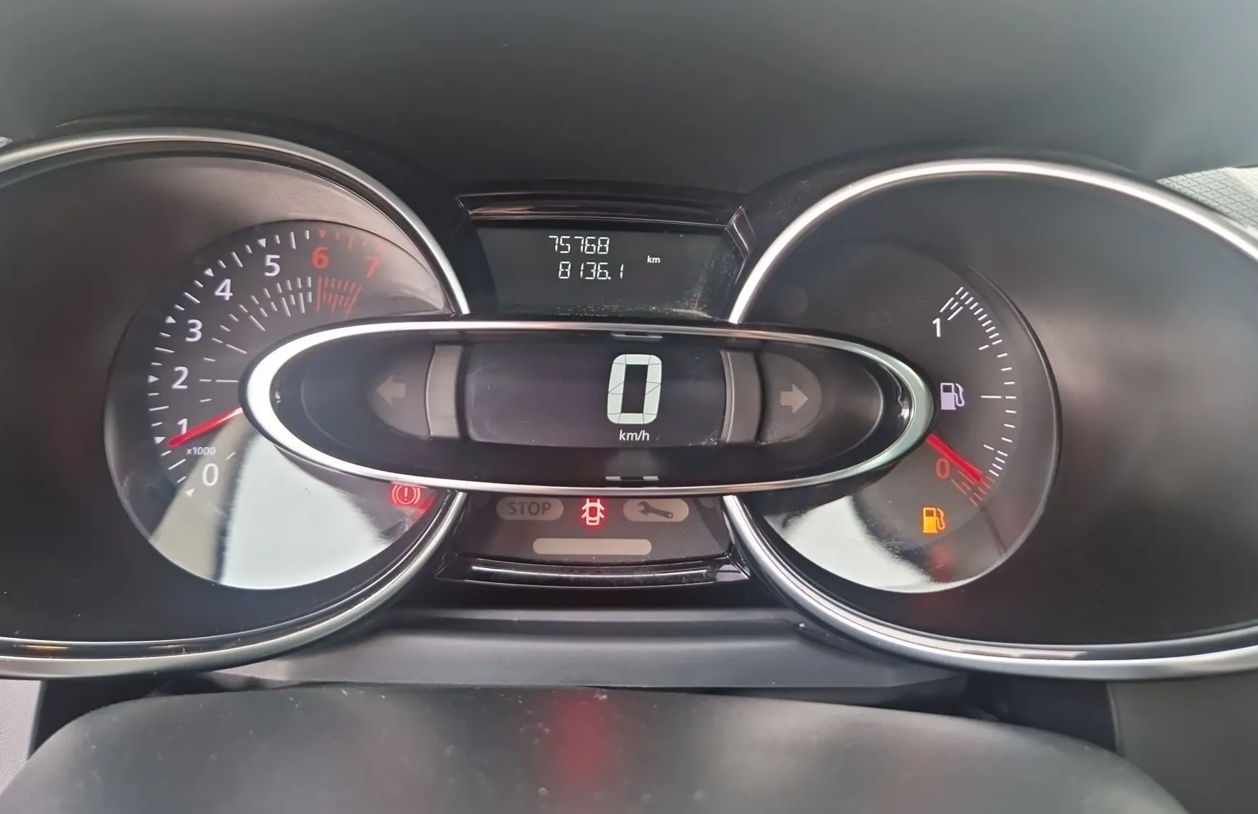 Zunanja slika - Renault Clio - 1.2 16V Limited - 13
