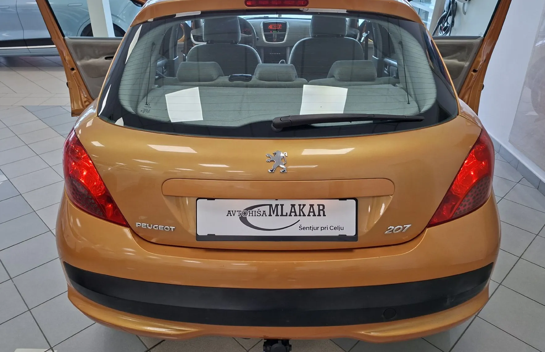 Zunanja slika - Peugeot 207 - PREMIUM 1.4 16V-HITRI KREDIT-ODLIČEN- - 4
