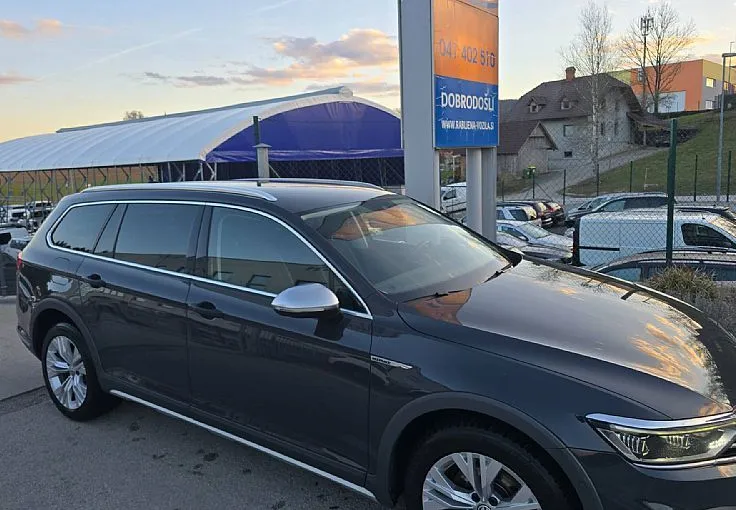 Zunanja slika - VW Passat - Alltrack 2.0 TDI BMT SCR 4MO. Alltrack avt. 140kW 4MOTION - 4
