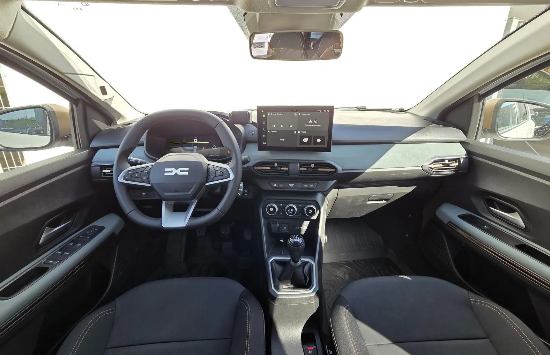 Zunanja slika - Dacia Jogger - Extreme TCe110+Paket Vožnja - 9