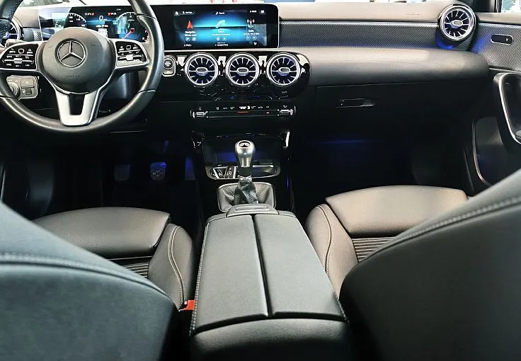 Zunanja slika - Mercedes-Benz A-Razred - 200 URBAN-VLEČNA K.-AMBIENT-360 KAM-MRTVI K.-VIDEO - 8