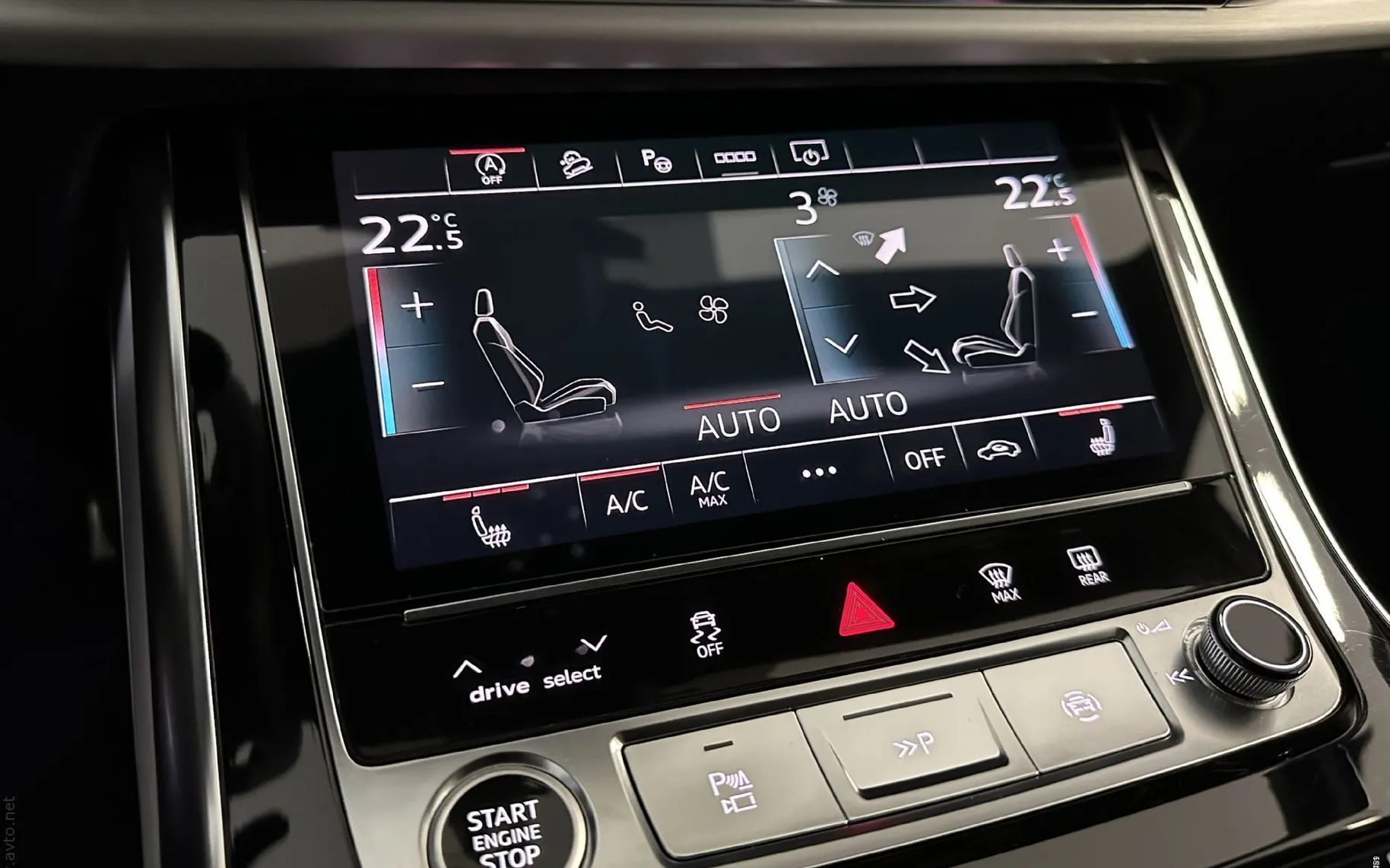Notranja slika - Audi Q7 - 50TDI|Quattro|S-Line|Matrix|ACC|Pano|360K|Zračno|. - 9