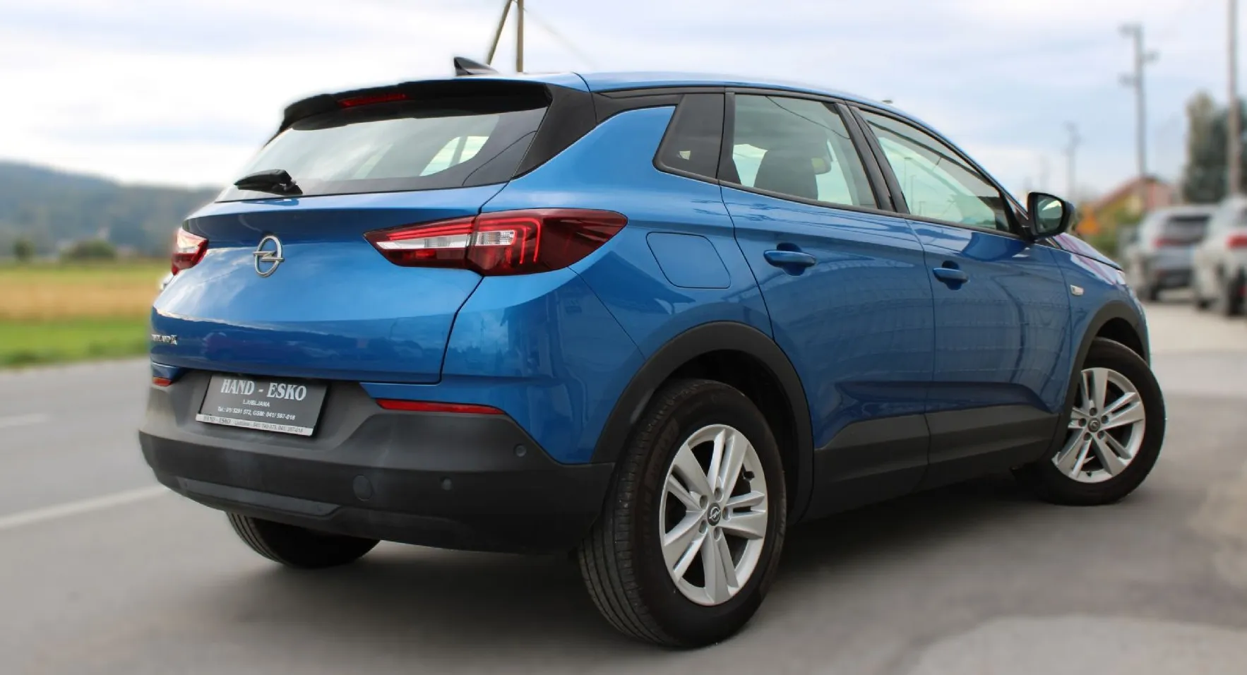 Zunanja slika - Opel Grandland X - 1.2 TURBO 96KW AUTO NAVI-ALU-PDC 360-KAMERA - 10