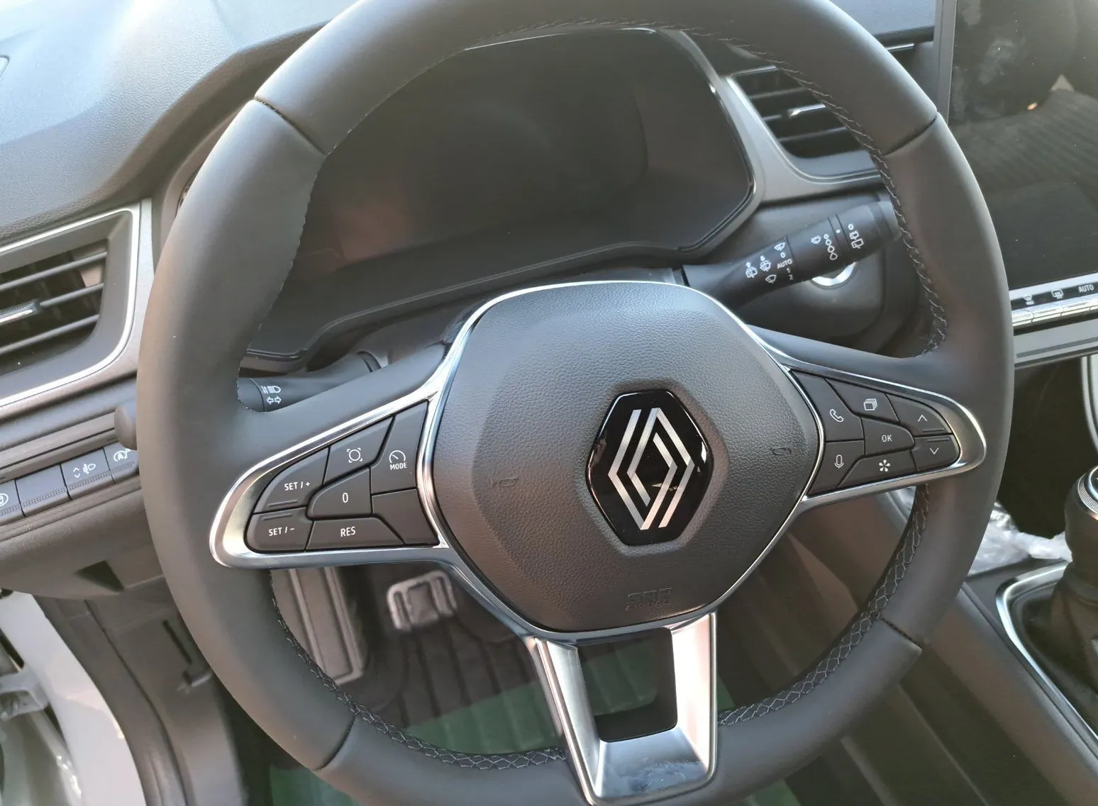 Zunanja slika - Renault Captur - TCe 115 techno - 8