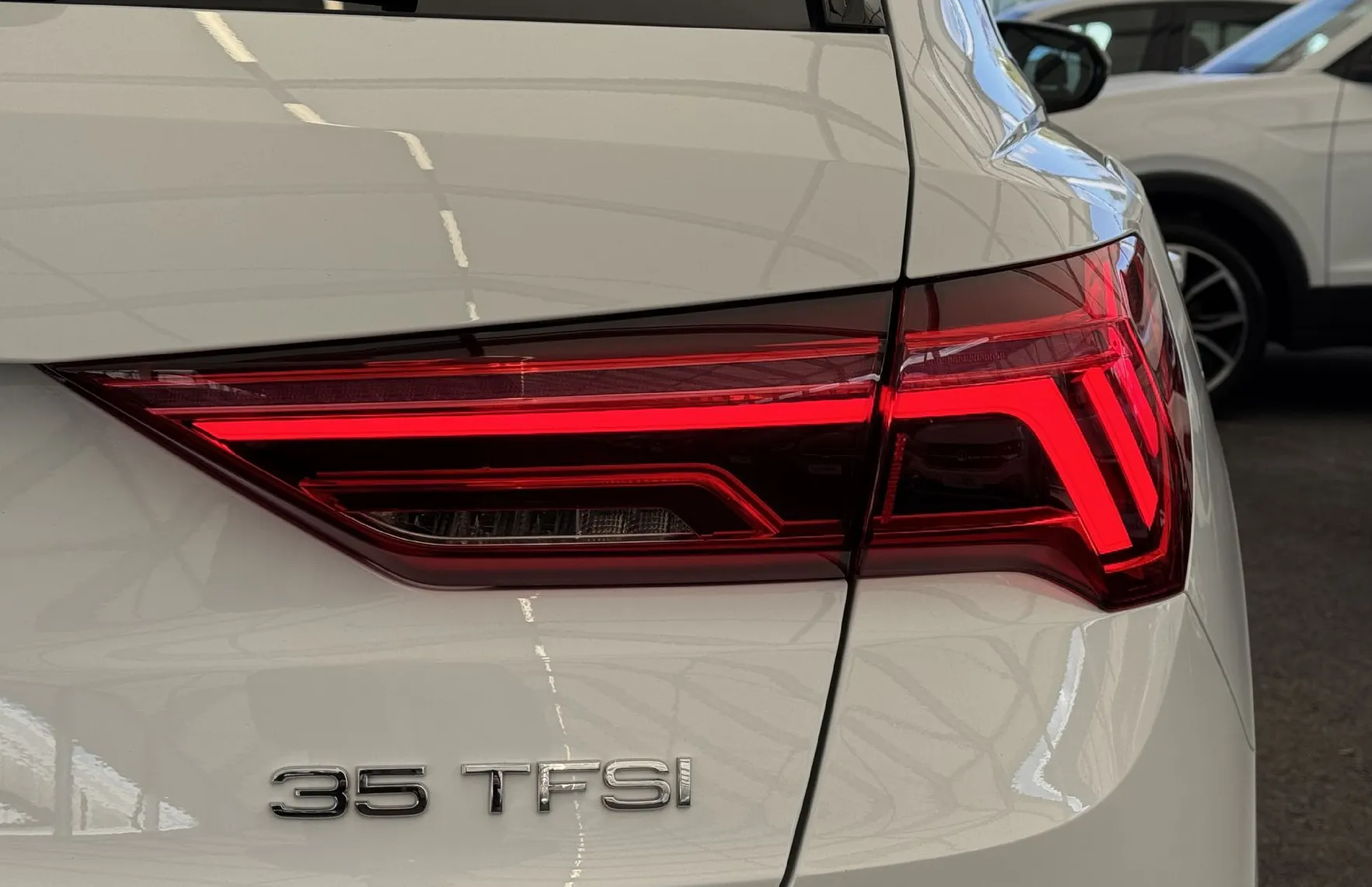Zunanja slika - Audi Q3 - 35 TFSI S tronic S line VIRTUAL-NAVI-LED - 5