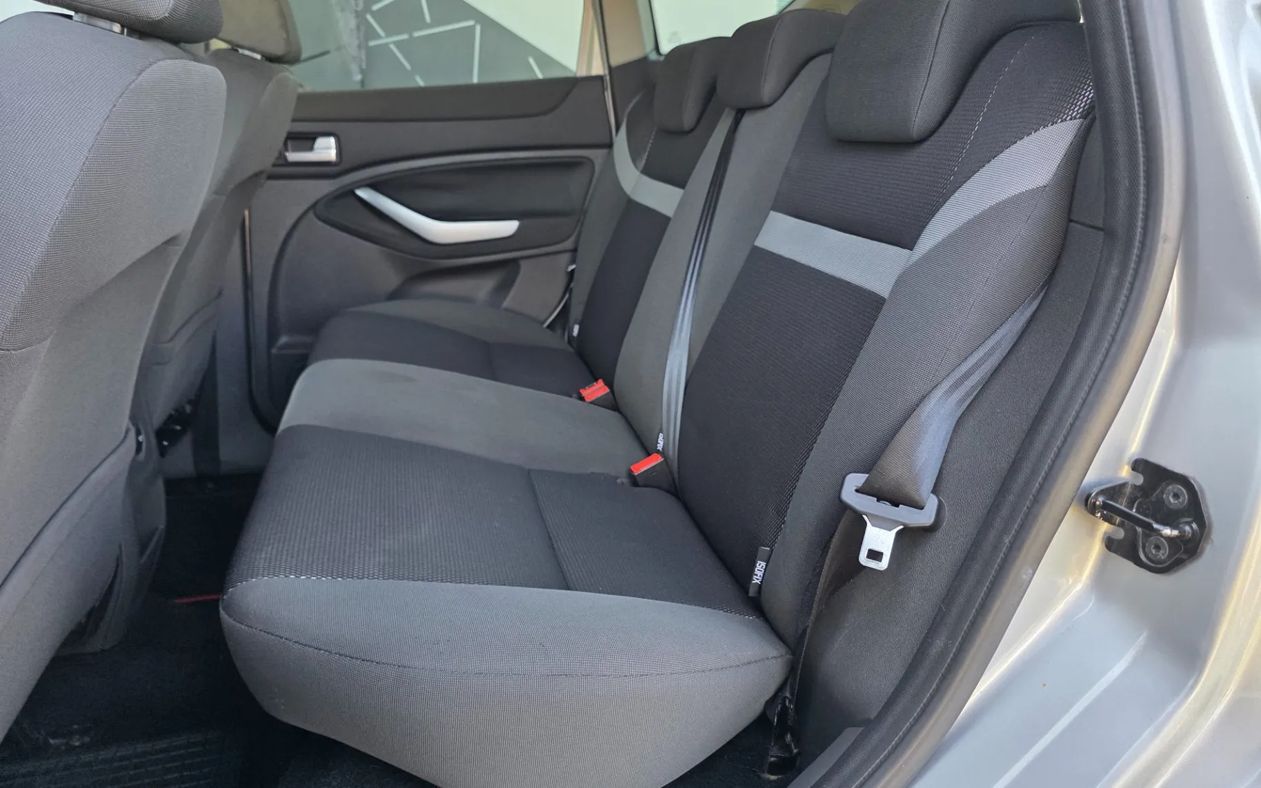 Zunanja slika - Ford Kuga - 2,0 TDCi AWD - 11