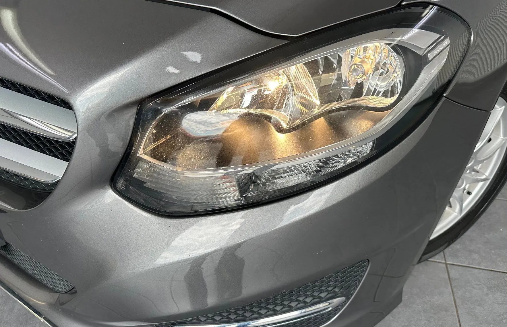 Zunanja slika - Mercedes-Benz B-Razred - B 200 BENCIN 1.6 SLOVENSKI.SAMO 104.000 KM - 17