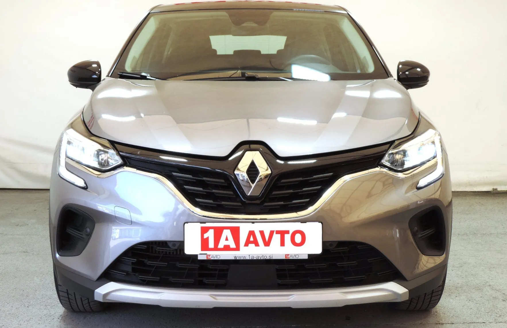 Zunanja slika - Renault Captur - TCe 90 NAVI-KAMERA - 2