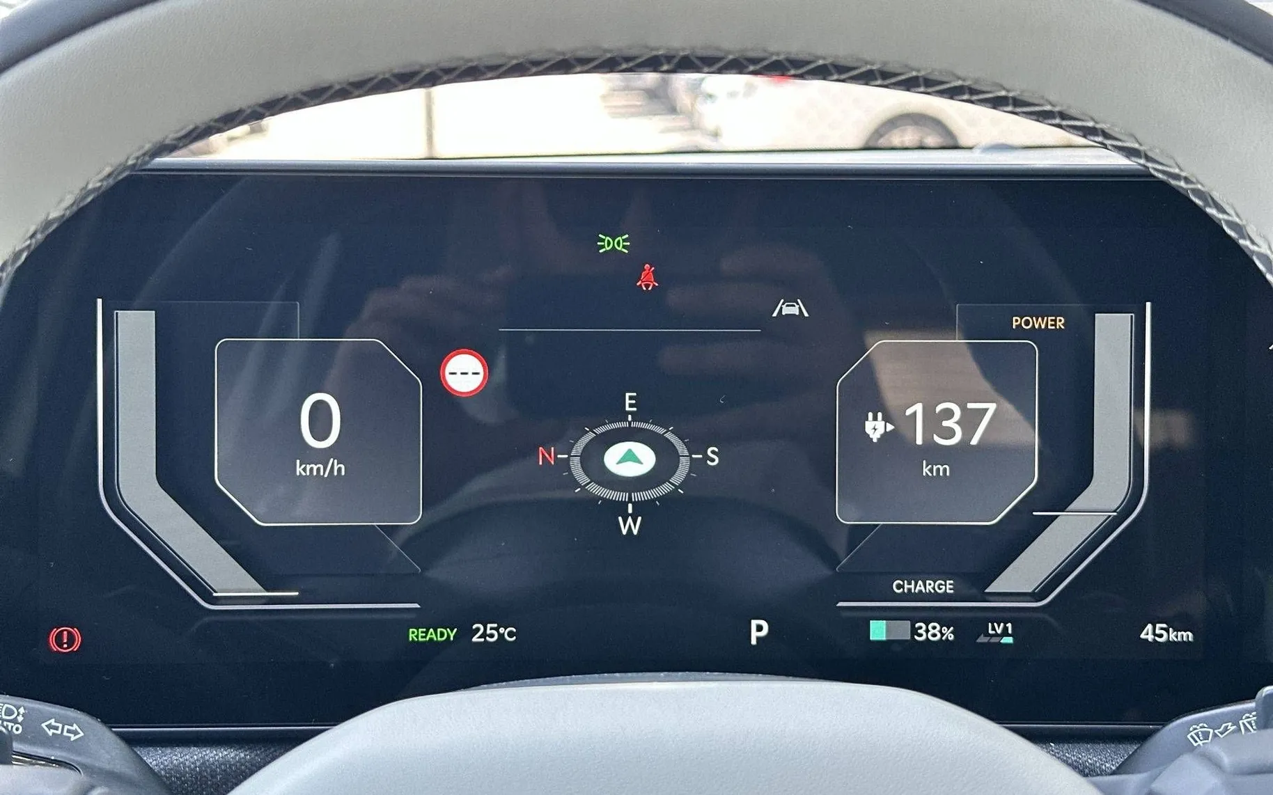 Notranja slika - KIA EV2 - GT-Line 61 kWh 22KW AC+ PREMIČNA ZADNJA KLOP - 15