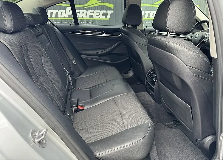 Zunanja slika - BMW Serija 5 - : 520d Aut. Sport Line |Kam||Gr.Sed.|Navi|Ambi - 18