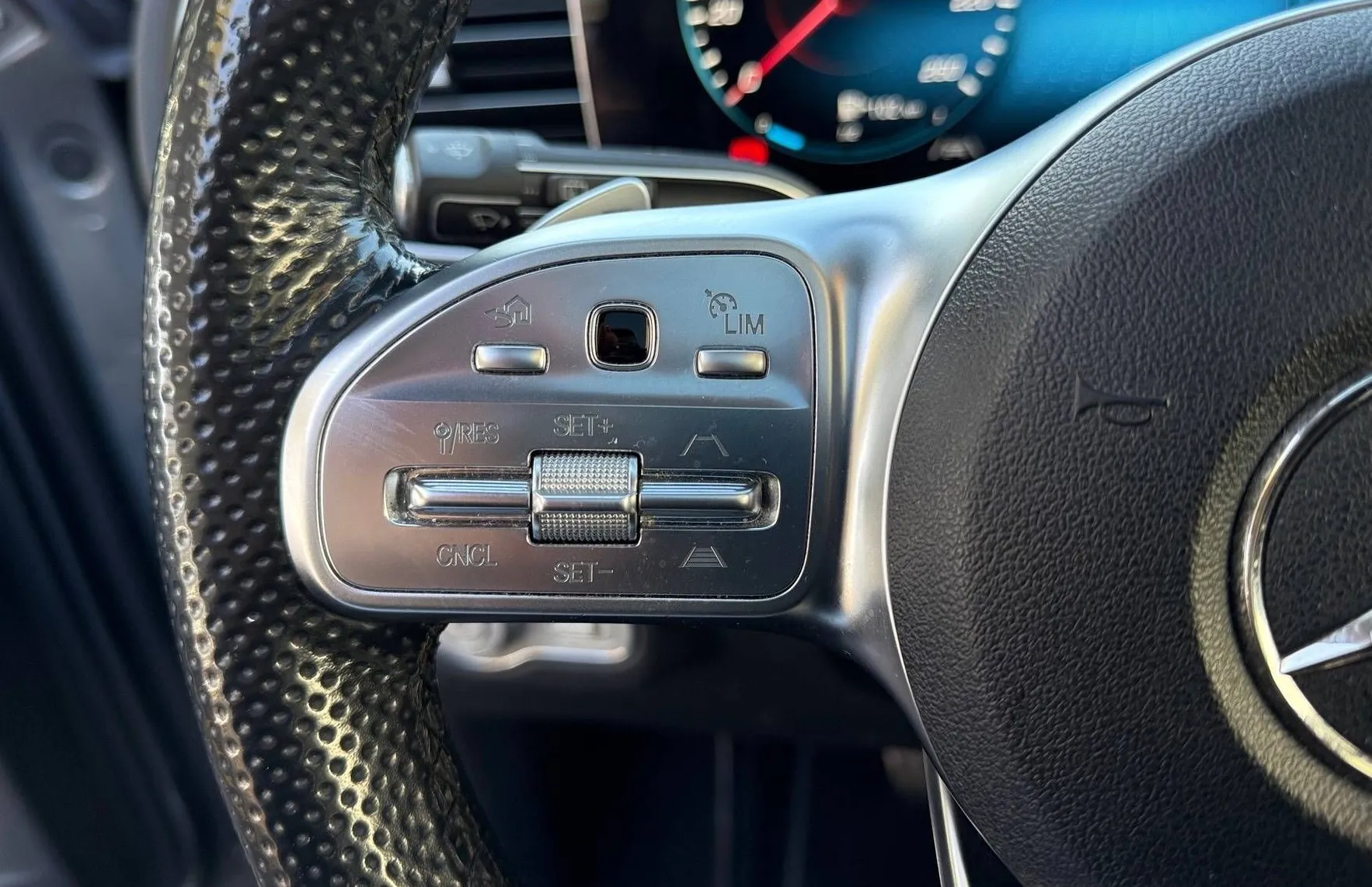 Zunanja slika - Mercedes-Benz GLE-Razred - 350de AMG LINE 4MATIC PANO RADAR LED ZRAČNO 360K - 19
