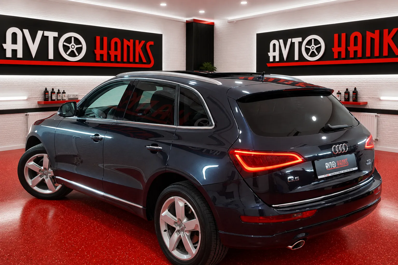 Notranja slika - Audi Q5 - 2.0 TDI S-tronic.1.LASTNIK.4X4.PANO.BREZ POLOGA - 11
