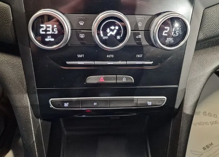 Zunanja slika - Renault Mégane - Megane INTENS E-Tech priključni hibrid 160 - 20