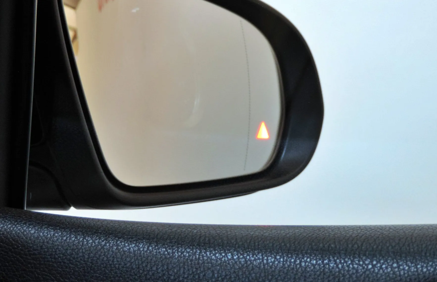 Zunanja slika - Mercedes-Benz B-Razred - B 180 d Avt. LED-KAMEERA-MRTVI KOT - 17