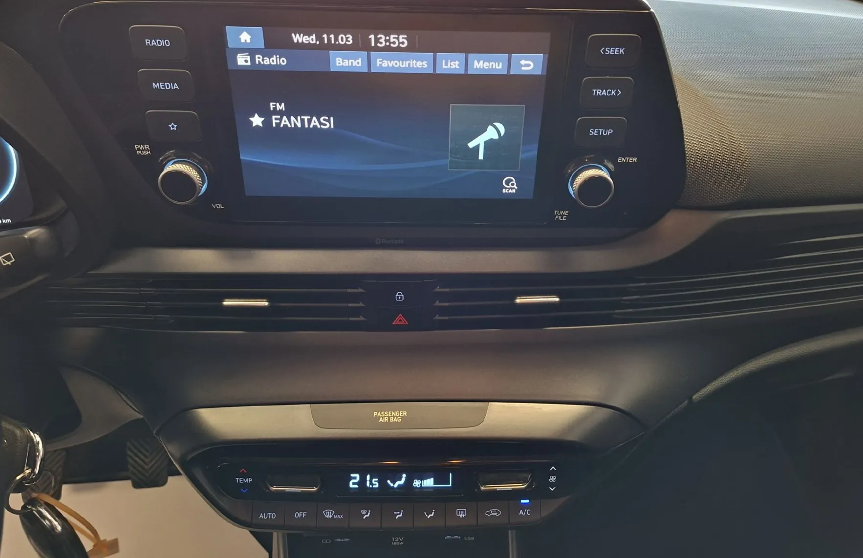 Zunanja slika - Hyundai i20 - 1.0 T-GDI 100 COMFORT-LED-KAMERA-PDC-ODLIČEN- - 11