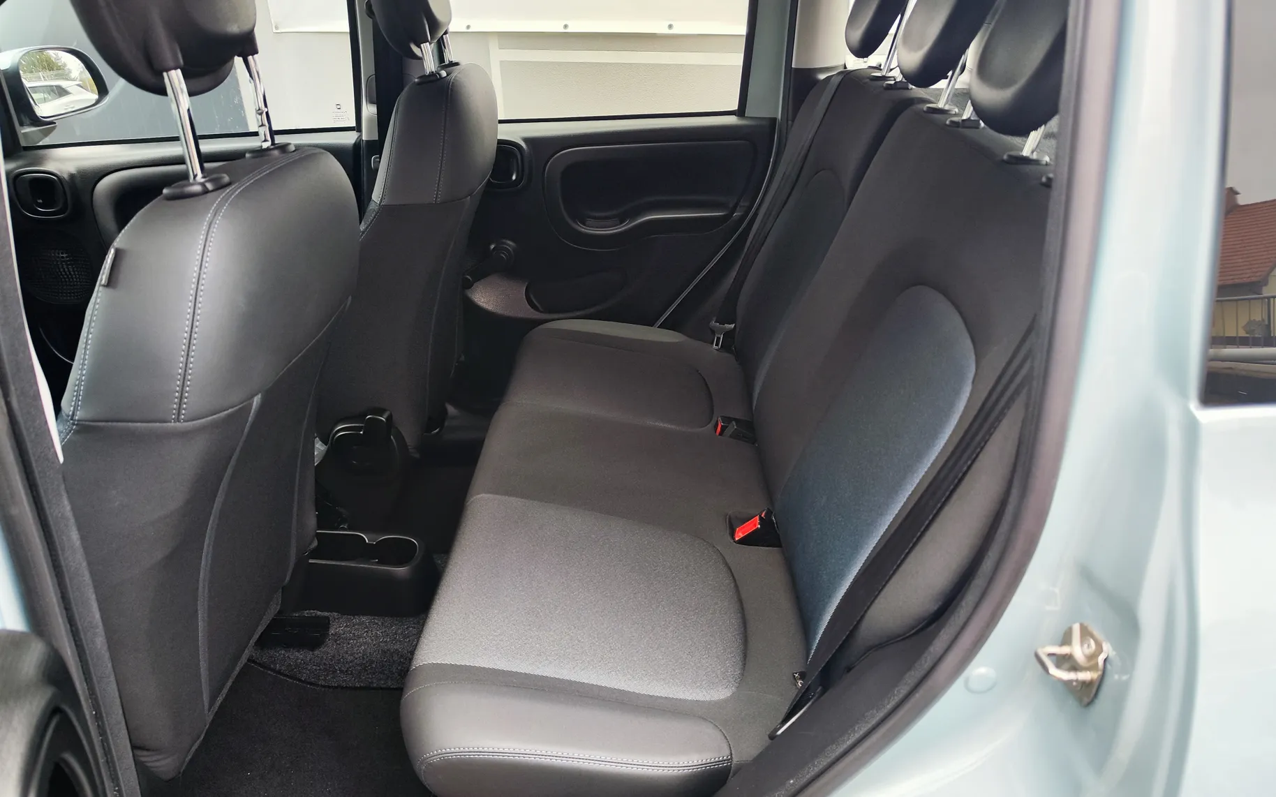 Zunanja slika - Fiat Panda - 1.0 GSE Hybrid 51kW CROSS - 11