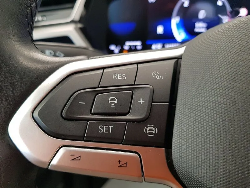 Zunanja slika - Volkswagen Touran - 2.0 TDI BMT Family DSG - 14