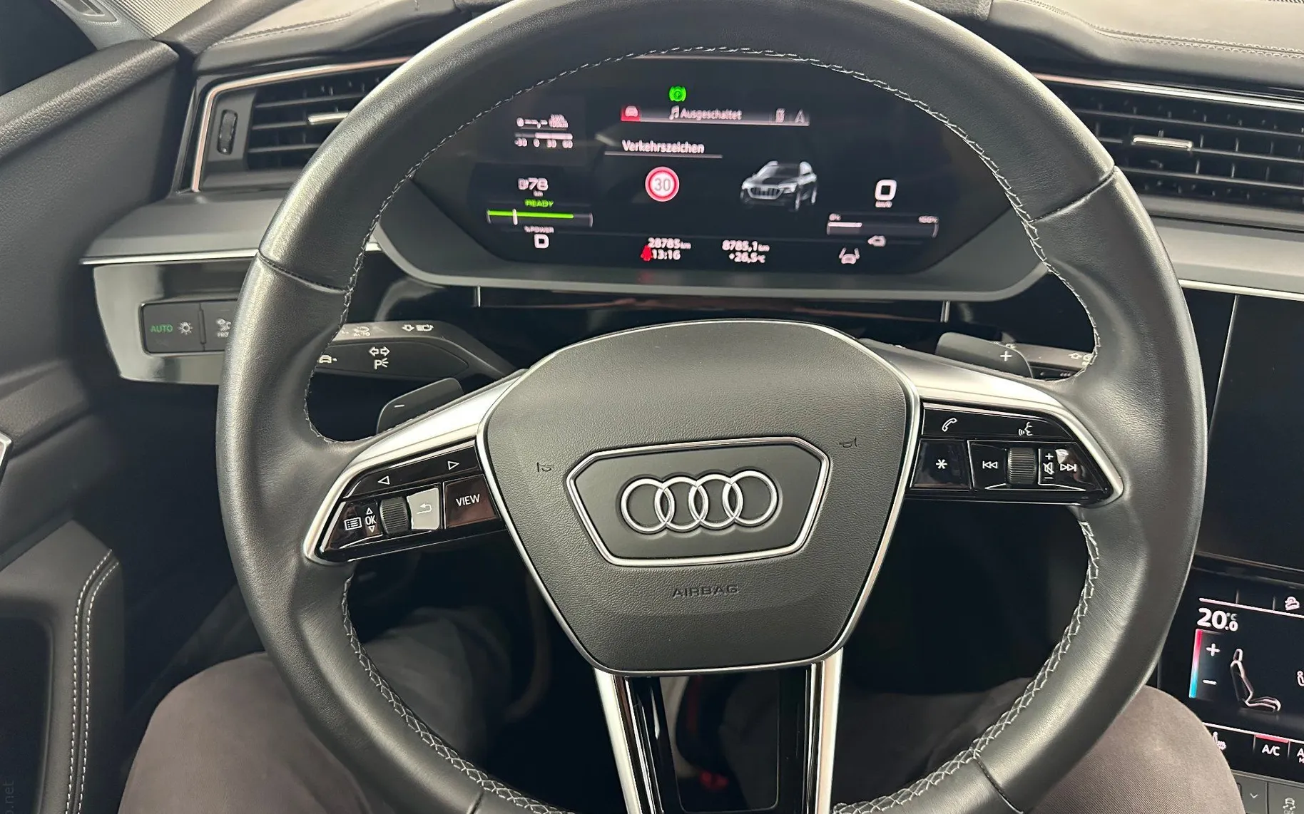 Zunanja slika - Audi e-tron - quattro 50 electric 230kW.KAMERA.NAVI.GRET.SED.LED - 7