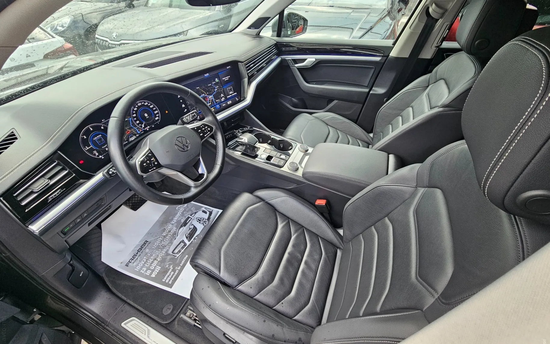 Notranja slika - Volkswagen Touareg - 4motion V6 TDI BMT R-Line |VIRTUAL|KLJUKA|WEBASTO| - 7