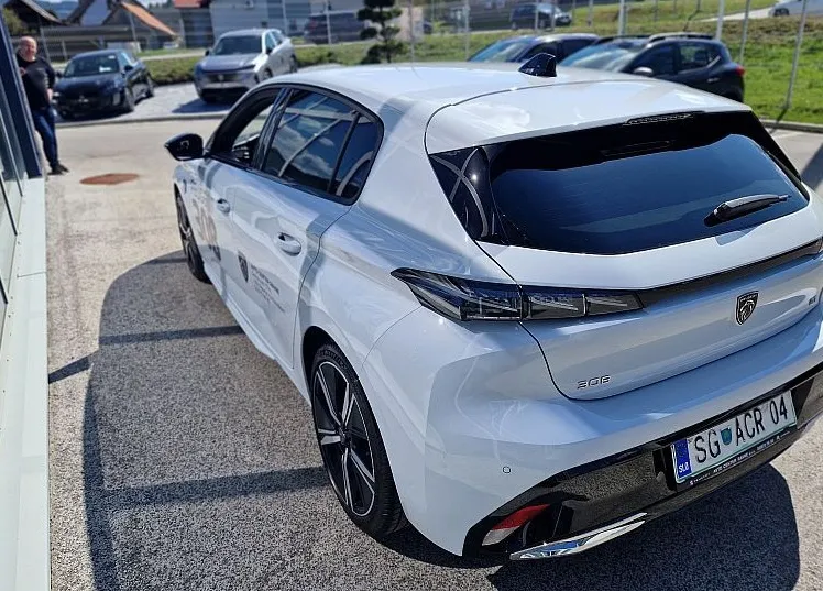 Zunanja slika - Peugeot 308 - 1.2 PURETECH 130 GT EAT8 - 6