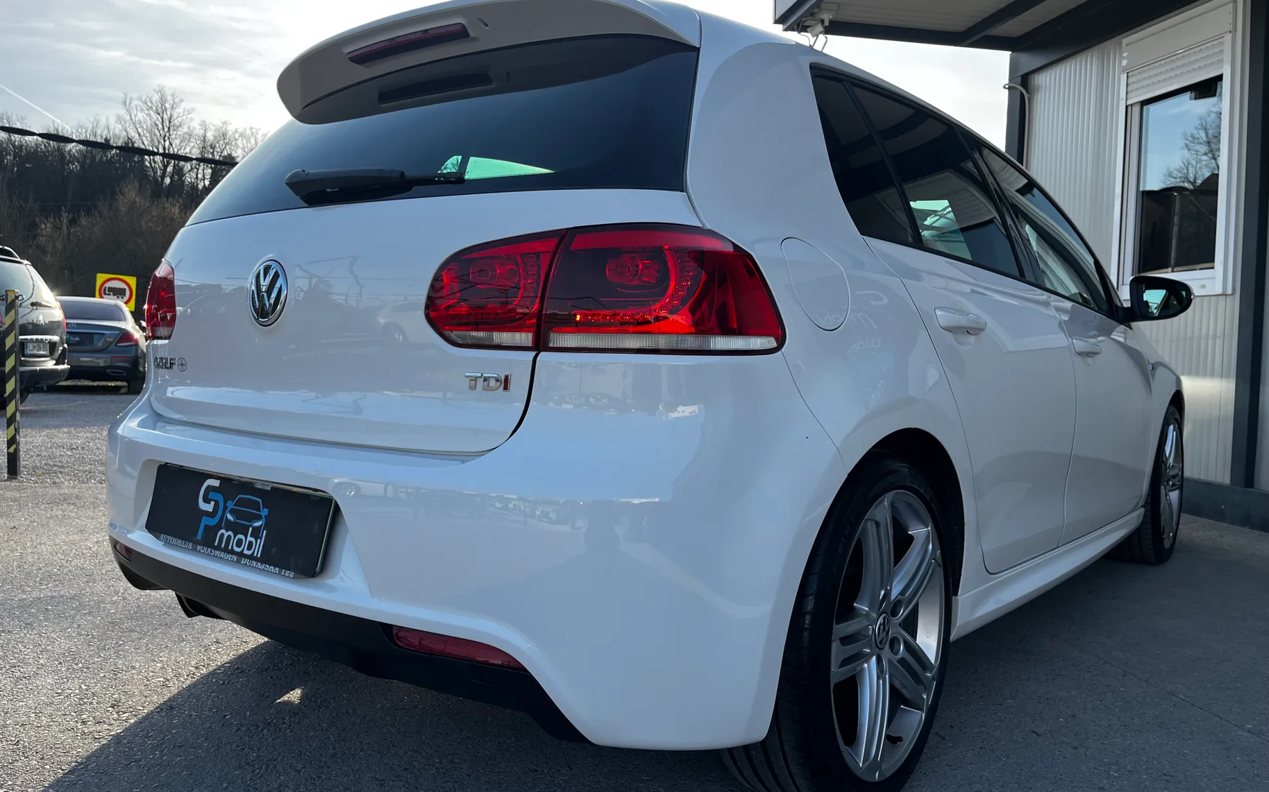Zunanja slika - Volkswagen Golf - R-line R18 TOUCH SCREEN BIXENON - 6