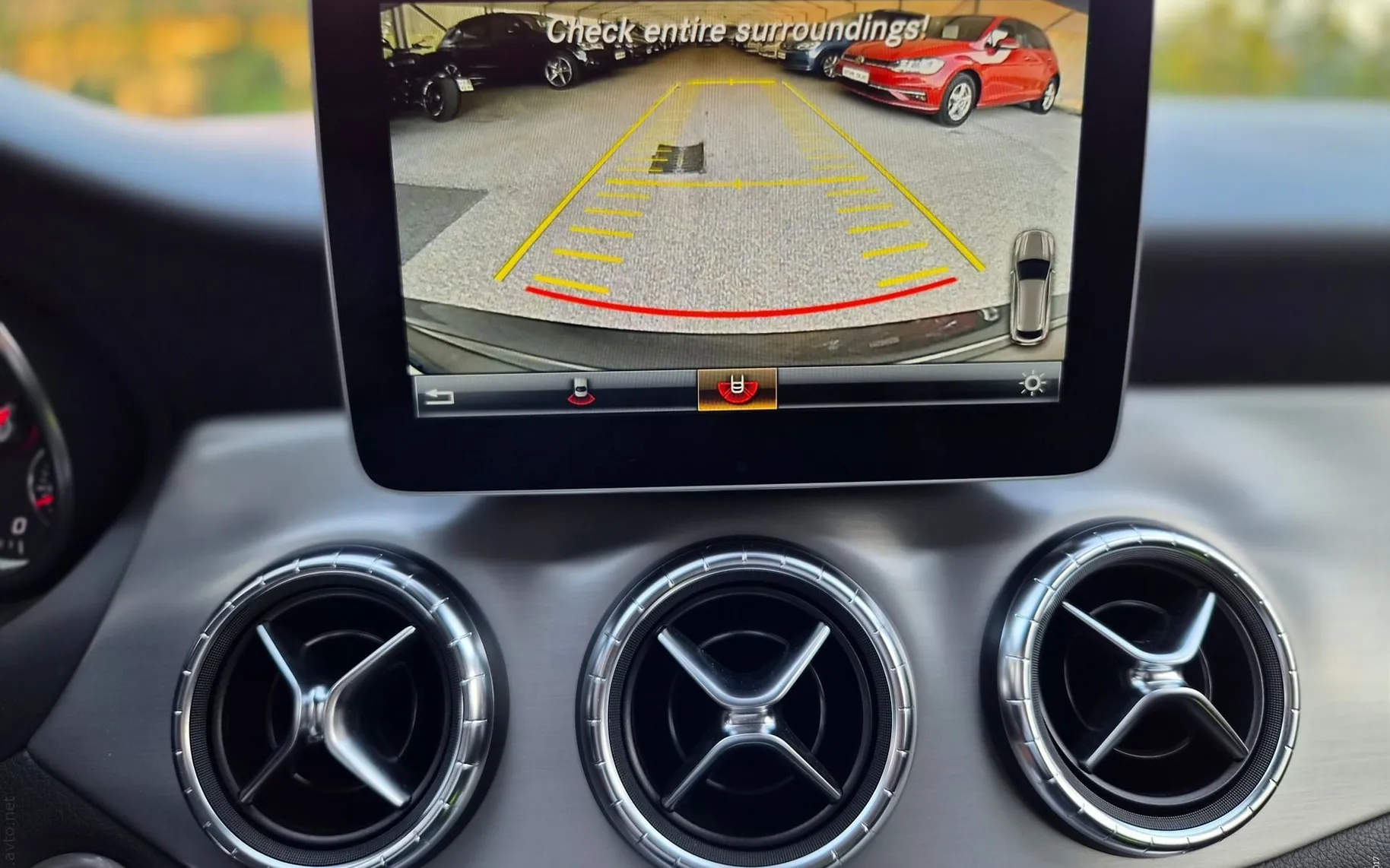 Notranja slika - Mercedes-Benz CLA Shooting Brake - 220D-4MATIC-SHOOTING BRAKE-AMG LINE-18COL-KAMERA-. - 7
