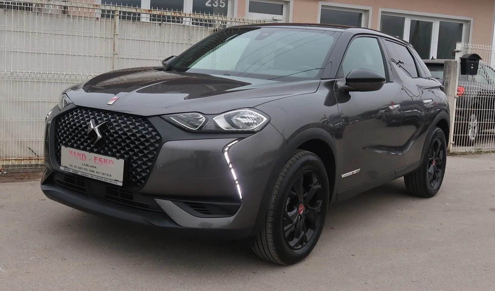 Zunanja slika - DS DS 3 Crossback - Perform. Line 1.2 PureTech 130 S S EAT8-QI-NAVI - 7