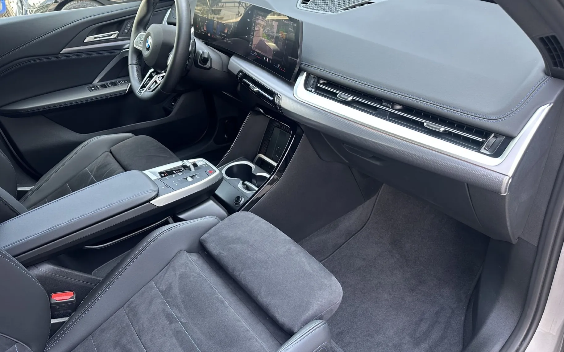 Zunanja slika - BMW X1 - serija :  sDrive18i  AT  MSPORT-NAVI-KAMERA-KEYLESS-G.SED - 9