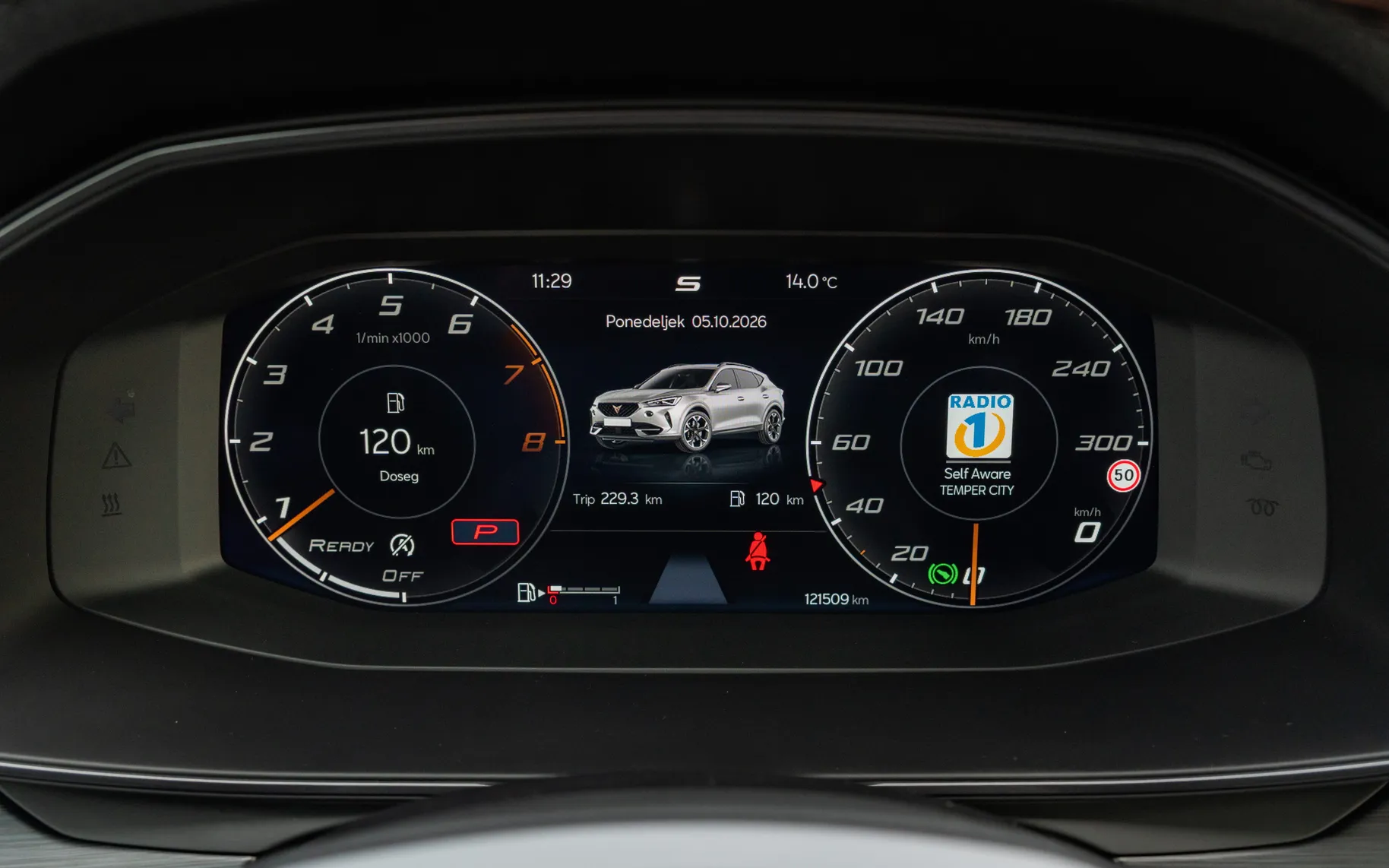 Notranja slika - Cupra Formentor - VZ 4Drive 2,0 TSI DSG - 11